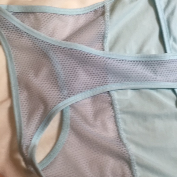 Athleta pale blue active tank - Picture 8 of 10